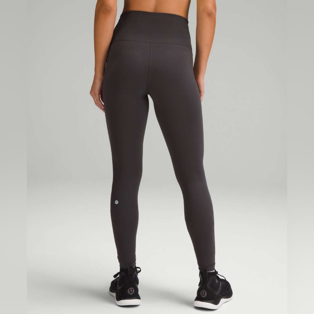 Like-New Lululemon Wunder Train High-Rise Tight 28" Black Size 4